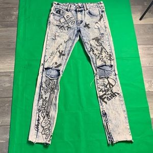 Tye-Dye Uncle Ralph Men’s Jean  Blue Denim Art Graphic Art Ankle Cut Off Size 30